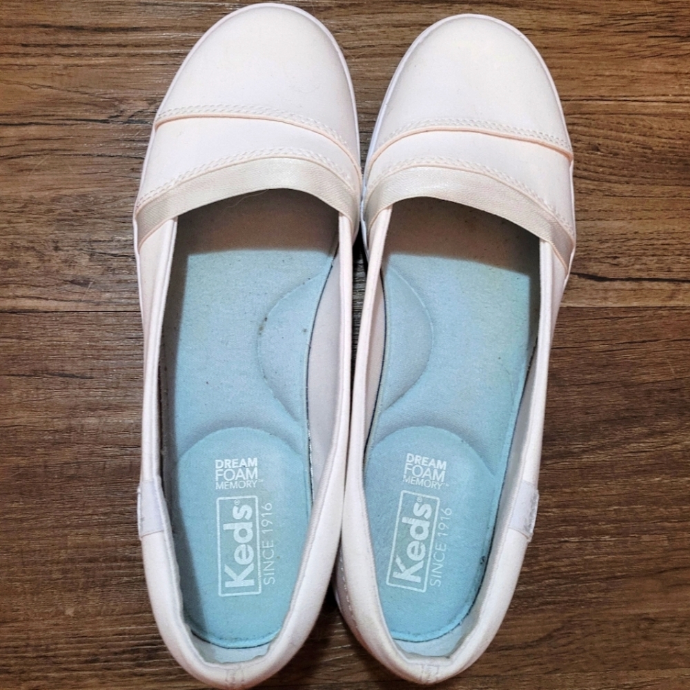 Keds Carmel 7.5 white worn once!